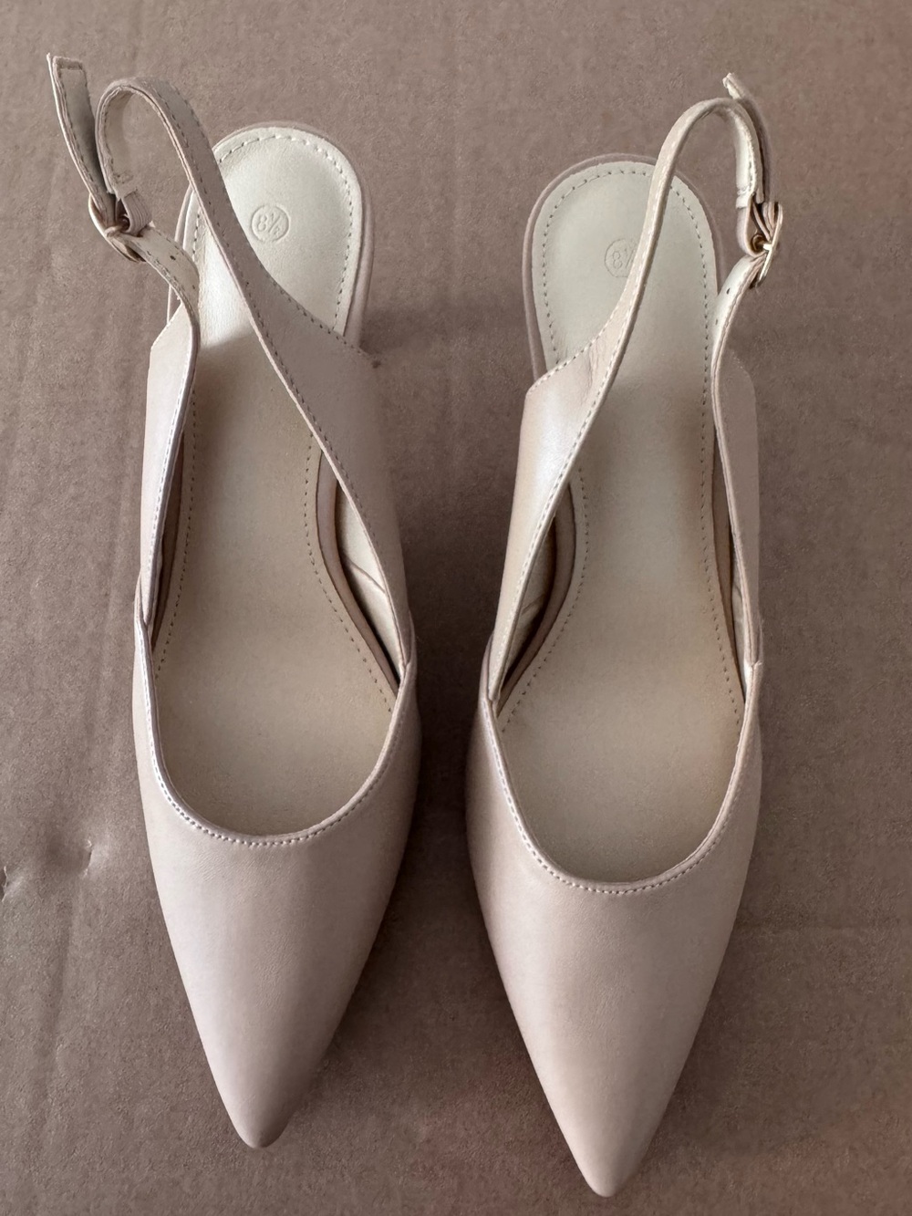 Classic Pointed Slingback Pumps - Nude New without tags